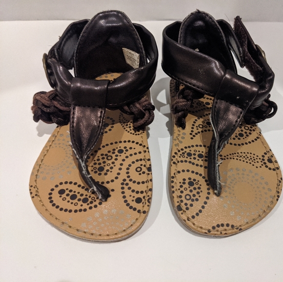 Lot of sandals size 4 - Picture 2 of 5